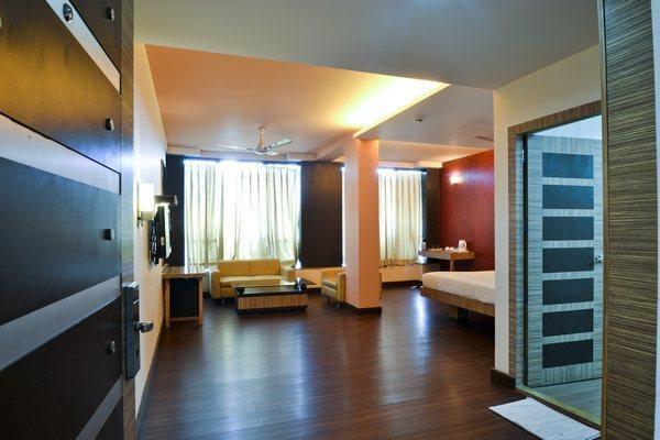 Hotel Apex International ジョードプル 部屋 写真