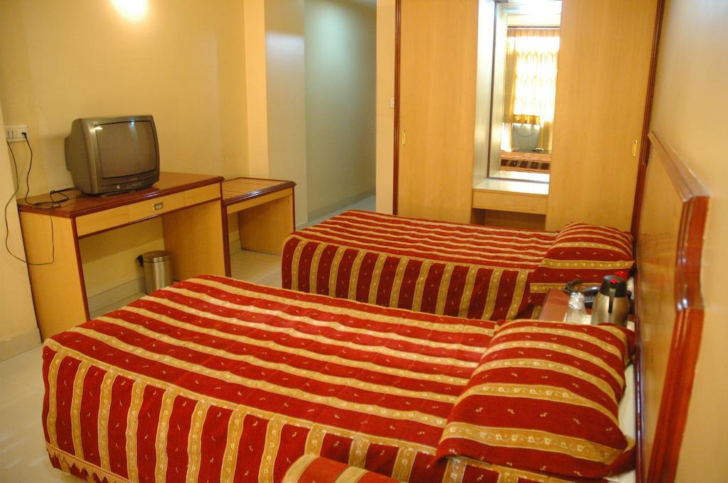 Hotel Apex International ジョードプル 部屋 写真
